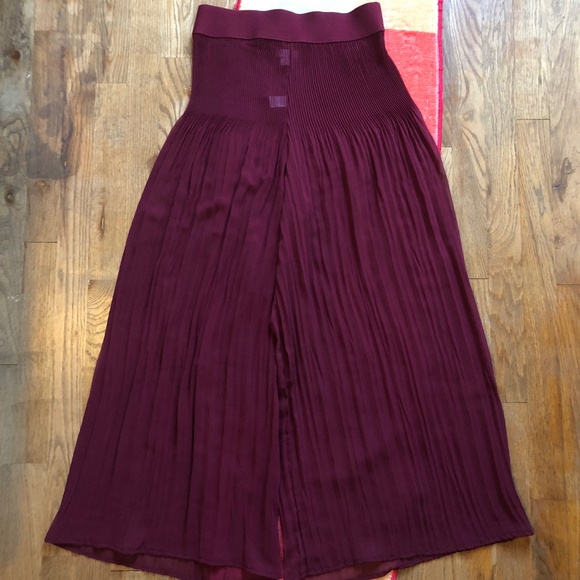 Venus Wide Leg Swim  Cover Pleated Red Maroon Size Womens XS - Picture 1 of 11